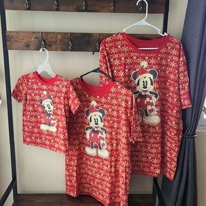 Disney Christmas Mickey Mouse Christmas Family Matching Set.